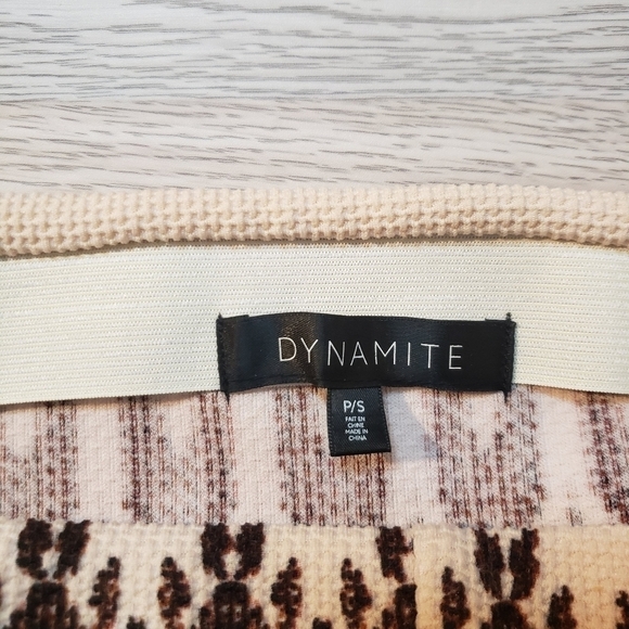 DYNAMITE Mini Pencil Cut Skirt - Picture 3 of 4